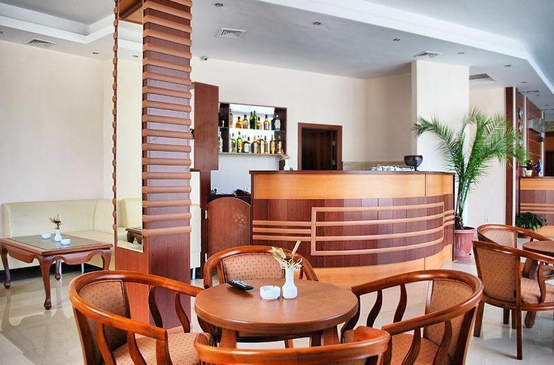 Spa Hotel Holiday מלון 4*