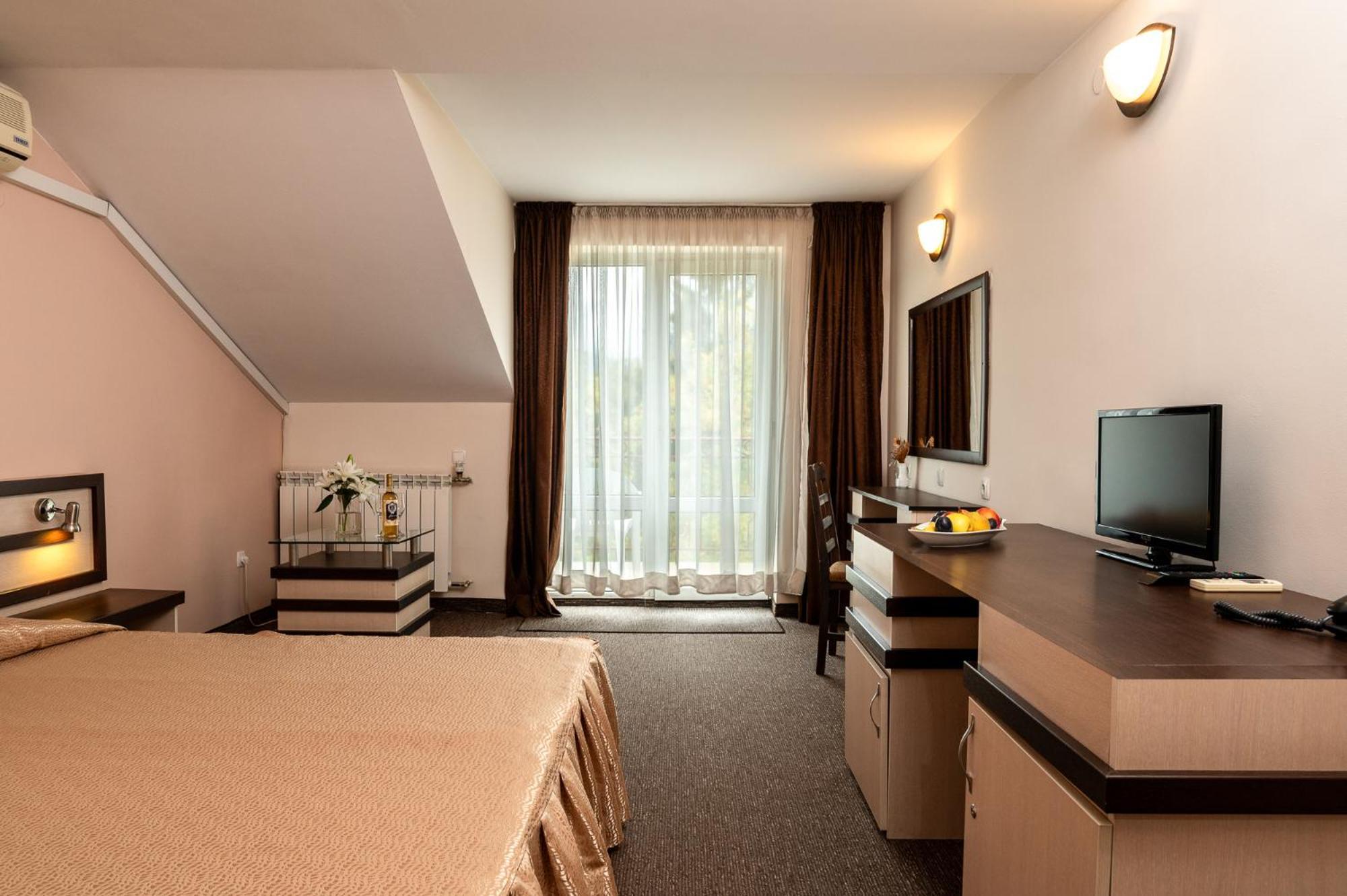 מלון Spa Hotel Holiday ולינגראד