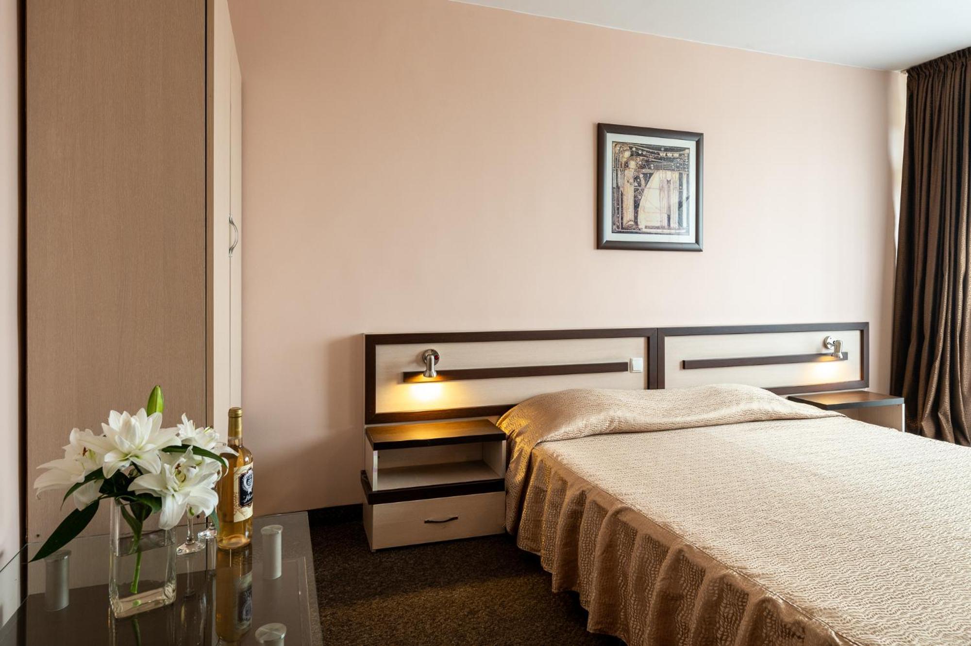 מלון Spa Hotel Holiday ולינגראד
