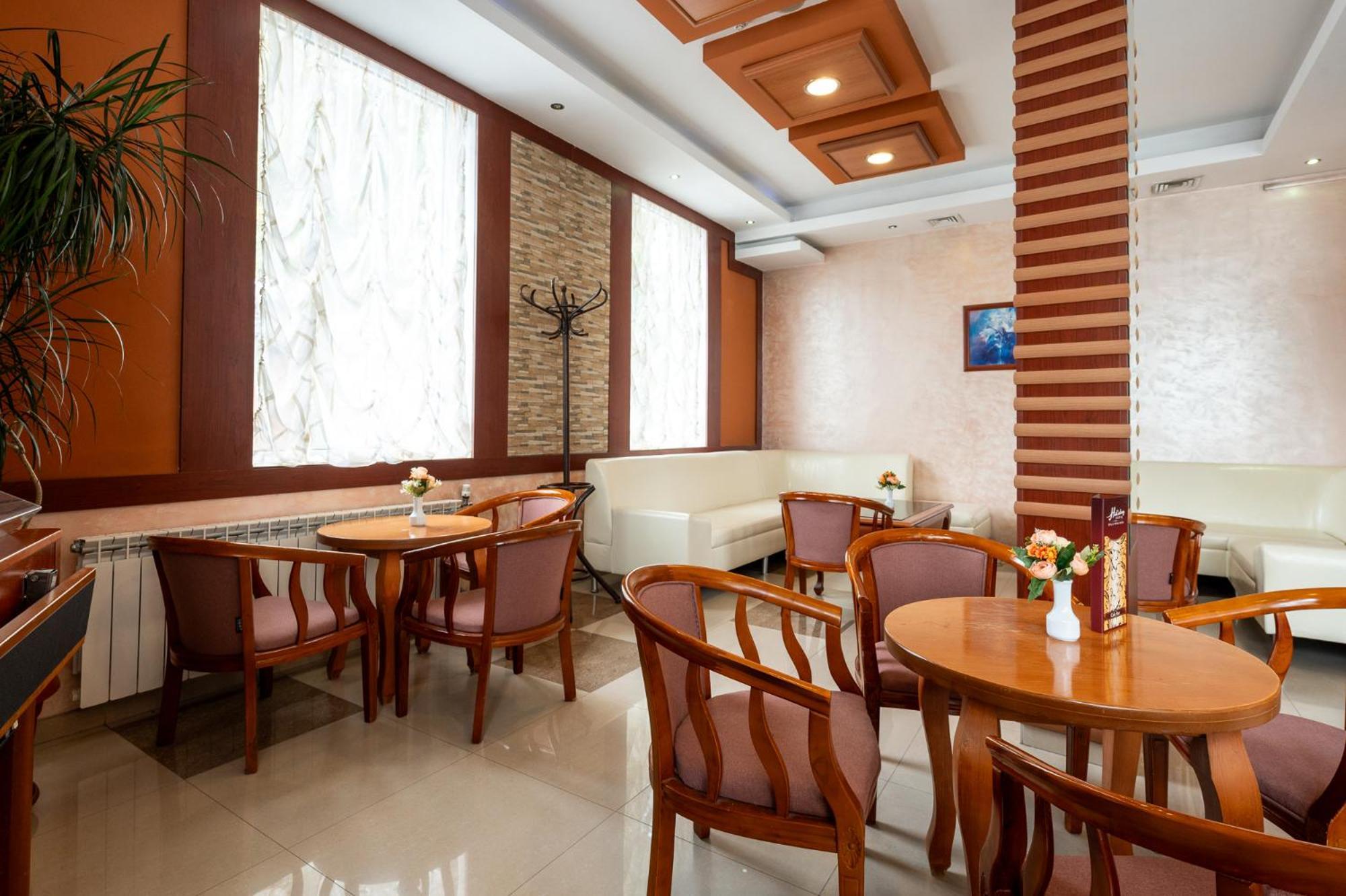 Spa Hotel Holiday ולינגראד